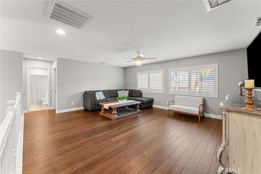 MLS #IV25160010 image #32