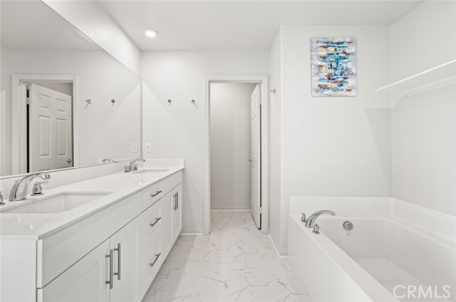 Detail Gallery Image 23 of 41 For 123 Colorado, Pomona,  CA 91766 - 4 Beds | 3 Baths