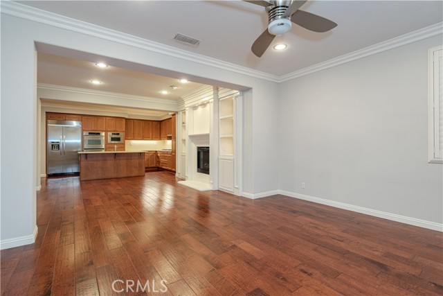 Detail Gallery Image 5 of 40 For 30 Long Fellow, Irvine,  CA 92620 - 4 Beds | 3 Baths