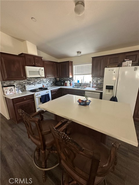 Detail Gallery Image 6 of 23 For 8491 Swarthout Canyon, San Bernardino,  CA 92407 - 3 Beds | 2 Baths