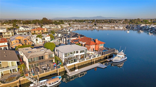 Detail Gallery Image 49 of 57 For 16471 Barnstable, Huntington Beach,  CA 92649 - 5 Beds | 5/1 Baths