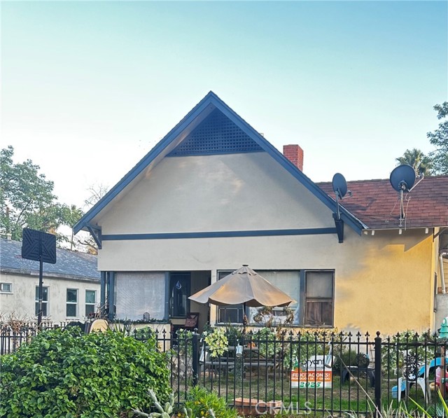 Image 1 of 6 For 3848 Locust  