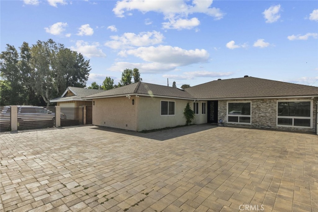 21024 Vintage Street