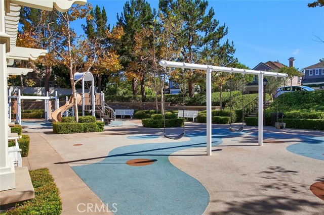 Detail Gallery Image 45 of 55 For 4 Turtle Bay Dr, Newport Beach,  CA 92660 - 5 Beds | 4 Baths