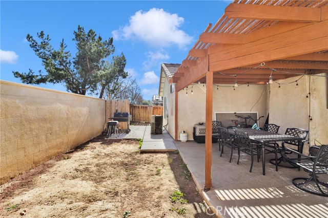 Detail Gallery Image 32 of 37 For 12889 Gifford, Victorville,  CA 92392 - 3 Beds | 2 Baths