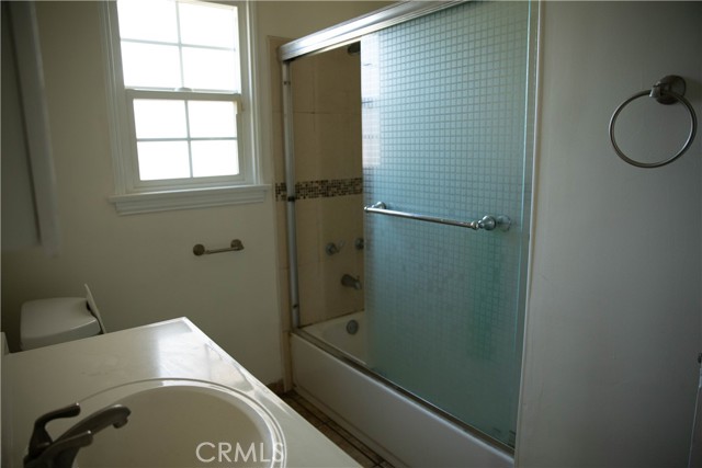 Detail Gallery Image 21 of 51 For 9726 Kauffman Ave, South Gate,  CA 91355 - 2 Beds | 1 Baths