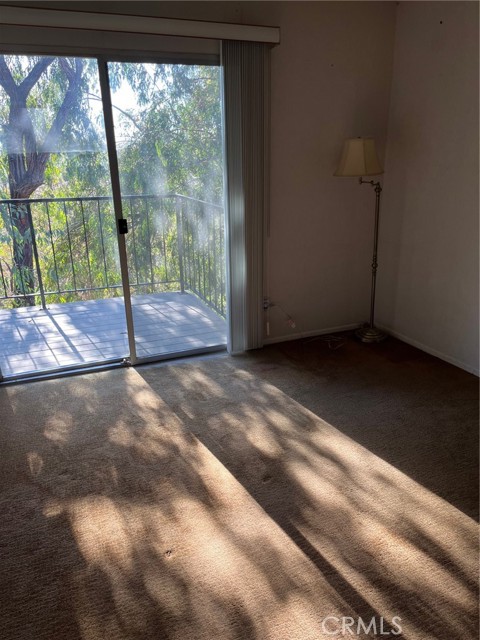 Detail Gallery Image 15 of 18 For 11427 Tampa Ave #76,  Porter Ranch,  CA 91326 - 3 Beds | 3 Baths