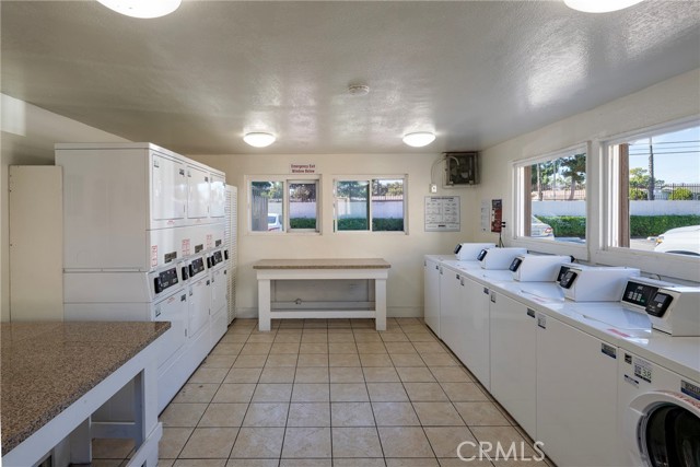 Detail Gallery Image 20 of 21 For 1082 Cabrillo Park a,  Santa Ana,  CA 92701 - 1 Beds | 1 Baths