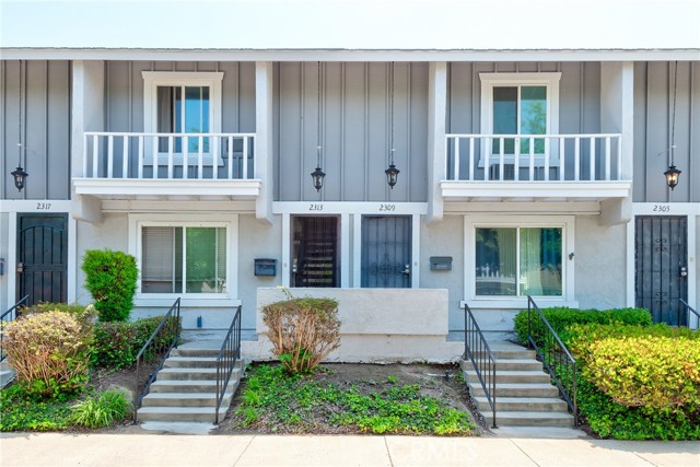 Detail Gallery Image 1 of 1 For 2313 Natchez Ave, Placentia,  CA 92870 - 2 Beds | 1/1 Baths