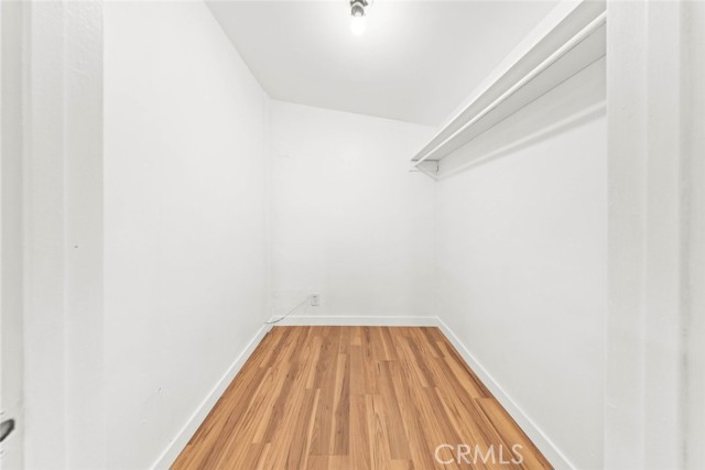 Detail Gallery Image 18 of 52 For 19148 Saticoy St, Reseda,  CA 91335 - 3 Beds | 2 Baths