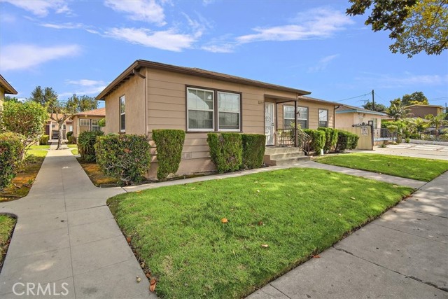 3355 Independence Avenue, South Gate, CA 