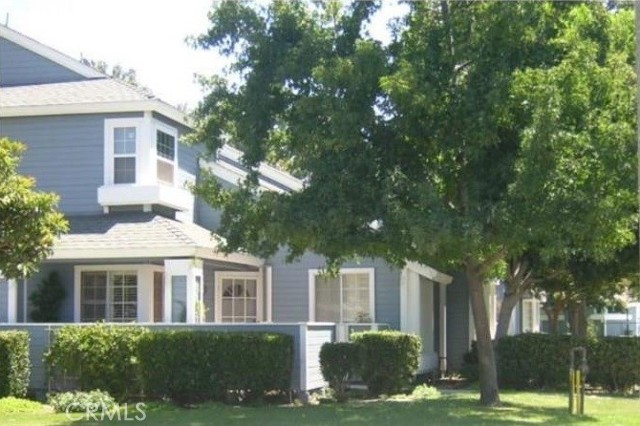 Front Image Thumbnail for CRTR25246216