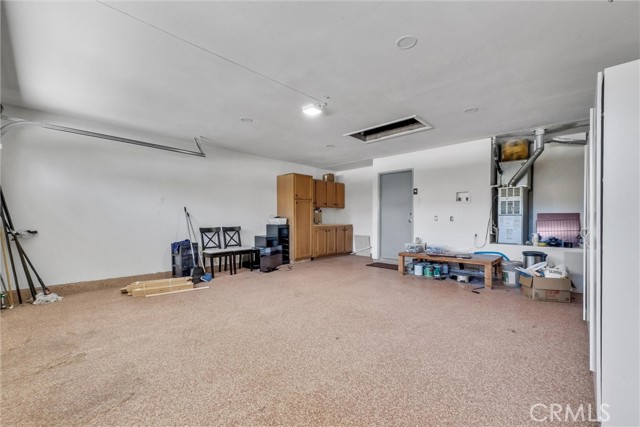 14026 Plum Hollow Lane, Chino Hills CA: https://media.crmls.org/medias/ab0e43dd-af50-4bac-8d20-0ca2af686c51.jpg