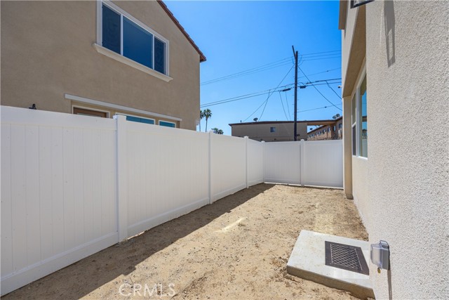 Detail Gallery Image 62 of 67 For 1348 Plaza Del Amo, Torrance,  CA 90501 - 3 Beds | 2/1 Baths