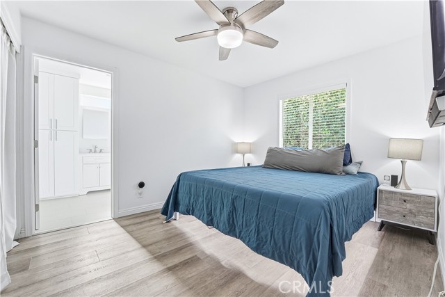 Detail Gallery Image 13 of 47 For 21005 Longworth, Lakewood,  CA 90715 - 6 Beds | 4 Baths