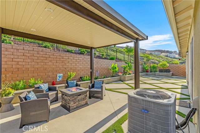 Detail Gallery Image 39 of 49 For 2720 Santa Fiora Dr, Corona,  CA 92882 - 3 Beds | 3/1 Baths