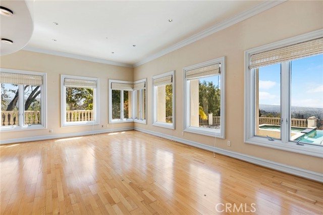 10219 Sunrise Lane, North Tustin CA: https://media.crmls.org/medias/ab114d33-9489-4b87-b56f-0c14039bf3ab.jpg