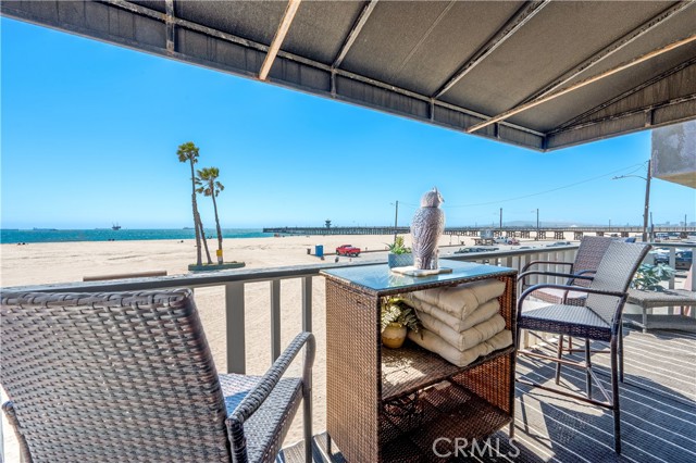 Detail Gallery Image 28 of 54 For 1003 Seal Way, Seal Beach,  CA 90740 - 6 Beds | 4 Baths