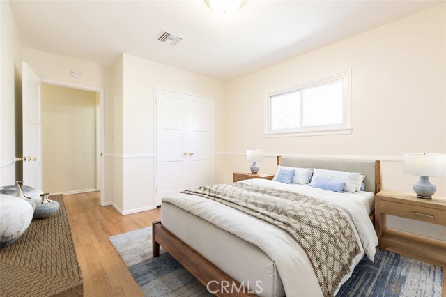 Detail Gallery Image 26 of 45 For 14719 Wyandotte St, Van Nuys,  CA 91405 - 2 Beds | 1/1 Baths