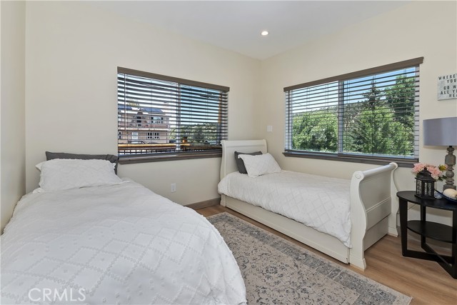 1215 Valley View Drive, Big Bear City CA: https://media.crmls.org/medias/ab1320e2-f025-42e0-9c5e-74409b2d6bad.jpg