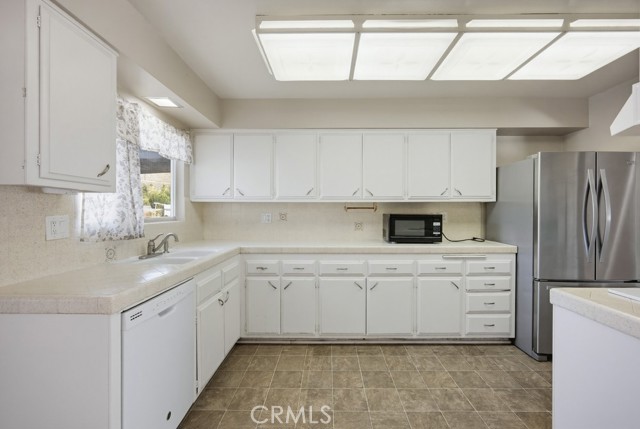 Detail Gallery Image 6 of 20 For 27378 El Rancho Dr, Menifee,  CA 92586 - 2 Beds | 2 Baths