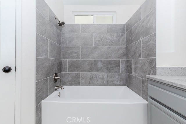 Detail Gallery Image 10 of 57 For 31535 Contour, Nuevo,  CA 92567 - 3 Beds | 2 Baths