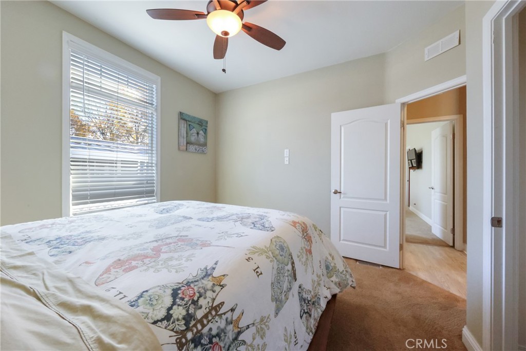 MLS #OC25275602 image #29