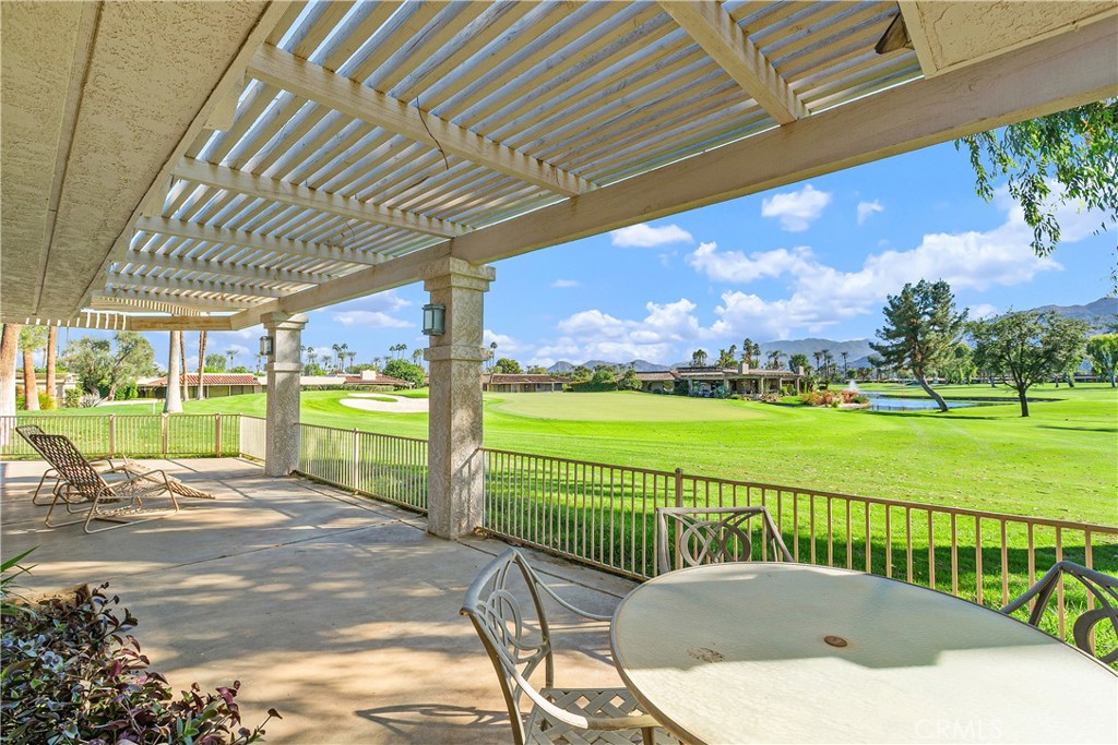 MLS #OC25252368 image #19