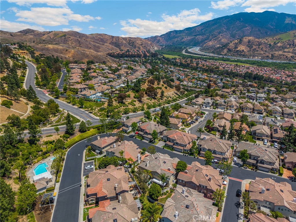 https://media.crmls.org/medias/ab149199-cccd-49a6-841f-46bb9f59627e.jpg?preset=X-Large