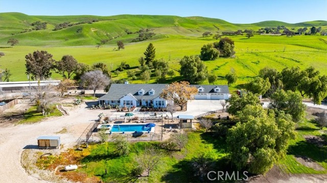 Detail Gallery Image 72 of 75 For 76945 Indian Valley, San Miguel,  CA 93451 - 7 Beds | 5/1 Baths