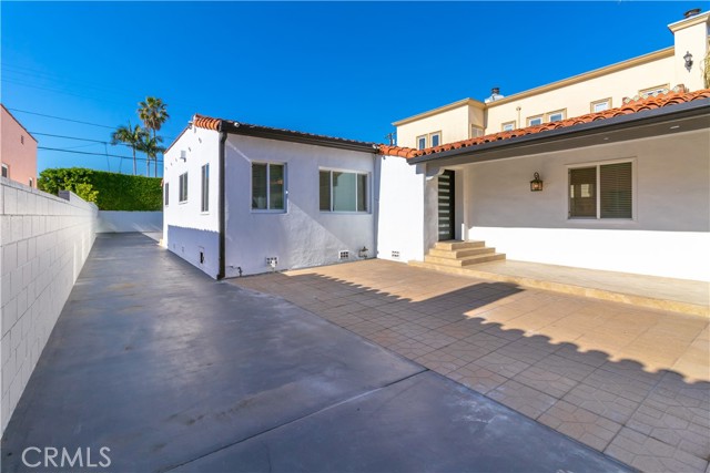 Detail Gallery Image 33 of 37 For 161 N Willaman Dr, Beverly Hills,  CA 90211 - 1 Beds | 1 Baths