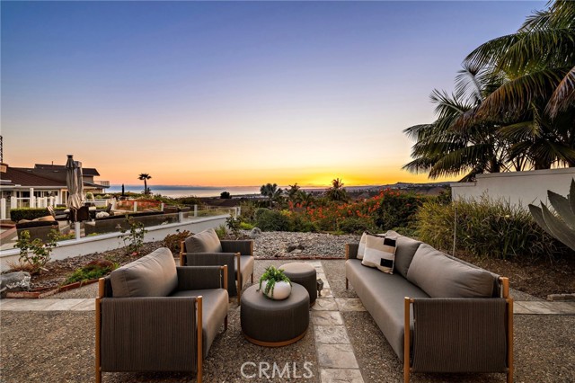 Detail Gallery Image 34 of 67 For 317 Calle Felicidad, San Clemente,  CA 92672 - 5 Beds | 3/1 Baths