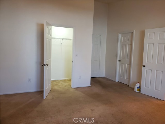 Detail Gallery Image 6 of 8 For 17648 Park Plaza Ct, Victorville,  CA 92395 - 4 Beds | 2 Baths