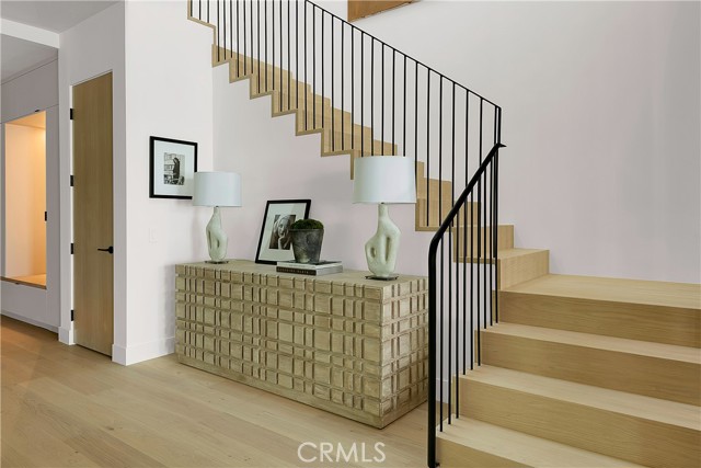4455 Katherine Avenue, Sherman Oaks CA: https://media.crmls.org/medias/ab18dbf2-ce05-4f4d-8c3e-ab8b0b101967.jpg