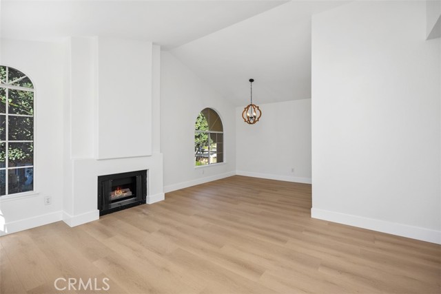 Detail Gallery Image 7 of 36 For 89 Alberti Aisle, Irvine,  CA 92614 - 2 Beds | 2 Baths