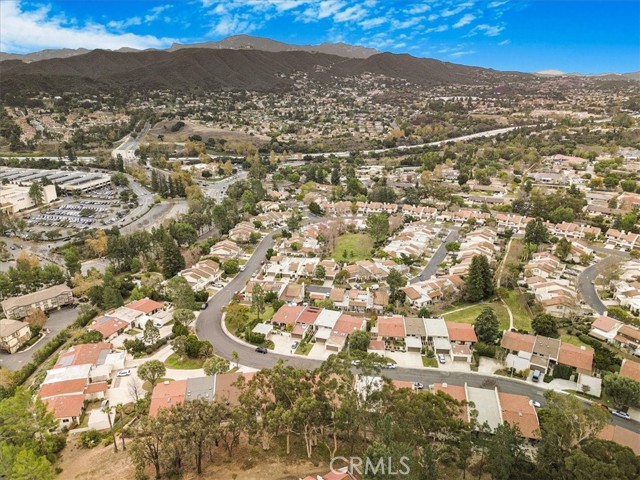 Detail Gallery Image 30 of 35 For 792 Woodlawn Dr, Thousand Oaks,  CA 91360 - 2 Beds | 2 Baths