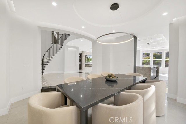 Detail Gallery Image 17 of 75 For 20151 via Medici, Porter Ranch,  CA 91326 - 5 Beds | 5 Baths