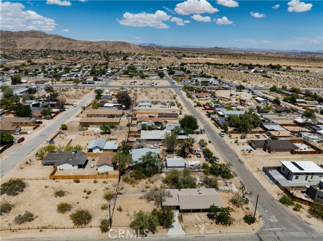 62008 Mountain View Circle, Joshua Tree CA: https://media.crmls.org/medias/ab1ac4e1-b237-45f9-8f0c-b66df9399ecc.jpg