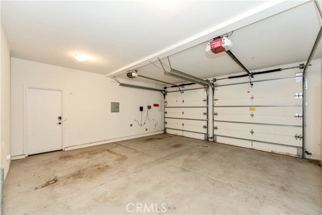 Detail Gallery Image 23 of 31 For 23 Breezes, Irvine,  CA 92620 - 4 Beds | 4/1 Baths