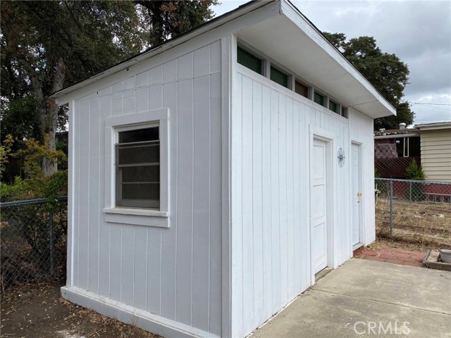Detail Gallery Image 4 of 22 For 5595 Huron Ave, Clearlake,  CA 95422 - 2 Beds | 1 Baths