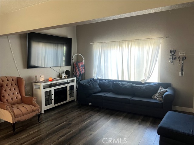 Detail Gallery Image 21 of 32 For 25886 Faircrest Cir, Hemet,  CA 92544 - 4 Beds | 2/1 Baths