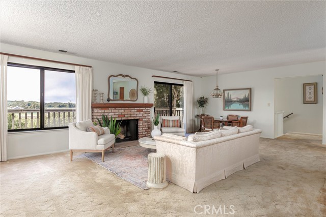 2030 Sombrero Drive, Los Osos CA: https://media.crmls.org/medias/ab1c81d7-e9c3-4e92-b012-e358a3c61680.jpg