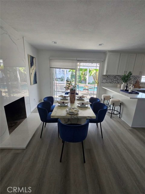 Detail Gallery Image 3 of 11 For 6971 Dresden Cir, Huntington Beach,  CA 92647 - 3 Beds | 2 Baths