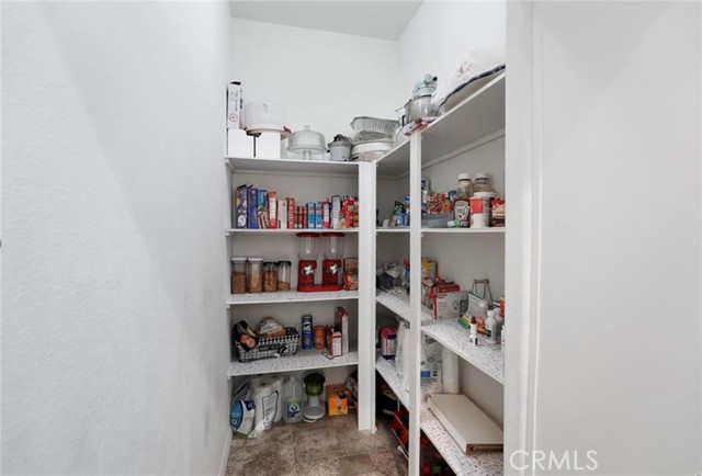 18583 Seaton Avenue, Perris CA: https://media.crmls.org/medias/ab1f3eeb-2eb5-4741-9f57-75096f6d4515.jpg