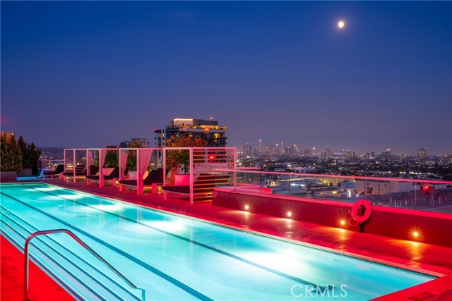 6250 Hollywood Boulevard, Los Angeles CA: https://media.crmls.org/medias/ab1f7537-5156-4059-9ac1-24bab978bb0b.jpg