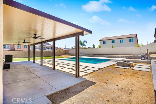 Image 37 of 55 For 30985 Foxhollow Drive