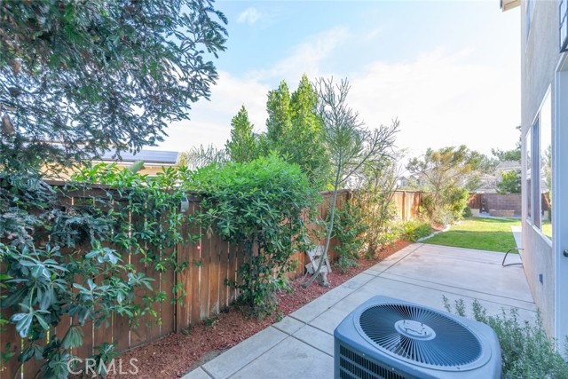 25380 Coral Canyon Road, Corona CA: https://media.crmls.org/medias/ab21b131-a1f1-4d3b-8519-0e990a5f6f94.jpg
