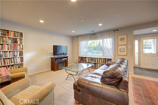 149 Vine Street, Paso Robles CA: https://media.crmls.org/medias/ab21fad4-c015-450c-8c35-5ff32072a45b.jpg