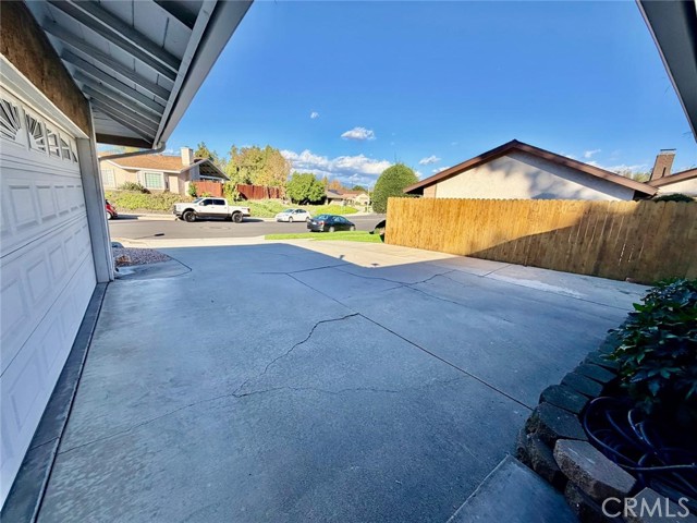 Detail Gallery Image 3 of 26 For 3715 Whirlaway Ln, Chino Hills,  CA 91709 - 3 Beds | 2 Baths