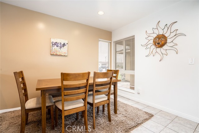 Image 8 of 29 For 15501 Eliot  